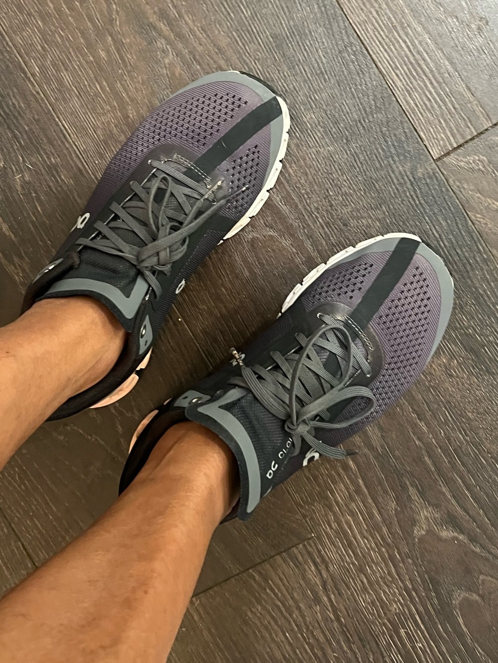 On Running Cloudrunner Lace-Up Sneakers Pink Gray - Picture 1 of 7